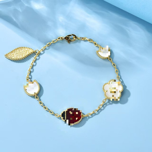 新款輕奢系列浪漫櫻花七星瓢蟲手鏈雙面貝母時尚五花手鏈