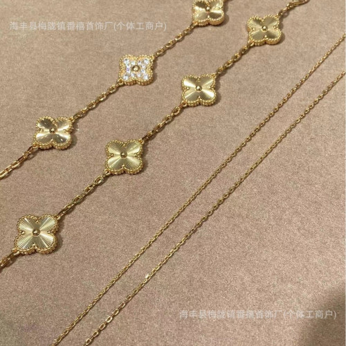幸運草手鏈鐳射拼鑽花朵手鏈厚鍍18k黃金色項鍊手鏈套裝 幸運草手鏈鐳射拼鑽花朵手鏈厚鍍18k黃金色項鍊手鏈套裝