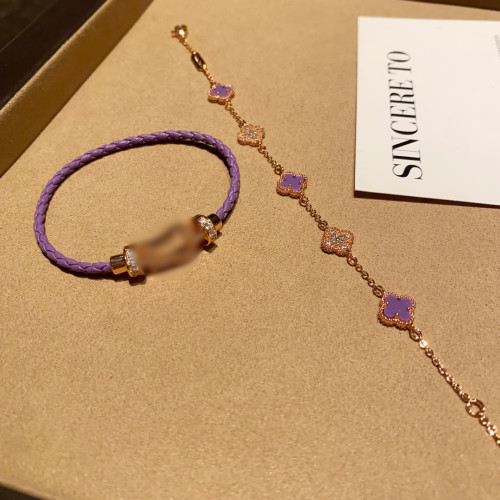 微鑲鋯石紫色四葉花玫瑰金手鏈女馬蹄釦編繩磁吸釦U形頭手飾 微鑲鋯石紫色四葉花玫瑰金手鏈女馬蹄釦編繩磁吸釦U形頭手飾