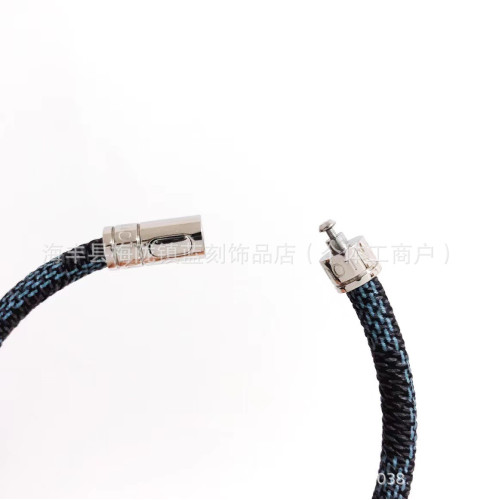 皮繩手鏈情侶經典老花色手鐲百搭時尚編織牛皮手環鈦鋼磁吸釦 皮繩手鏈情侶經典老花色手鐲百搭時尚編織牛皮手環鈦鋼磁吸釦