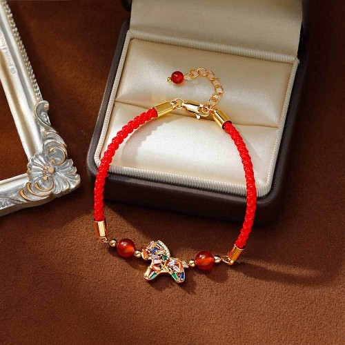 抖音爆款 2025本命年紅繩手鏈 時尚輕奢彩色鋯石小馬吊墜手飾配飾