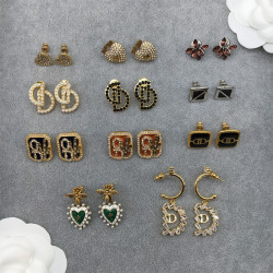 D家/迪家cd耳釘女ins復古 復古輕奢高級感愛心耳釘925銀針