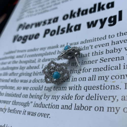 天然原礦湖北綠松石耳釘通體925銀鑲嵌綠松石耳釘 天然原礦湖北綠松石耳釘通體925銀鑲嵌綠松石耳釘