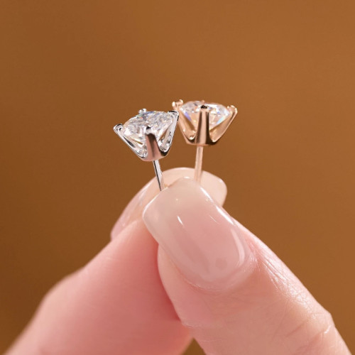 925銀莫桑石耳飾 四爪螺絲耳釘 30分 50分 1克拉時尚小衆耳飾