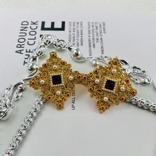 中古vintage 西洋復古方形宮廷風滿鑲925銀針電鍍真金打標耳釘