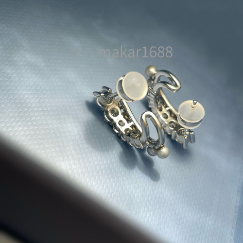 通體925銀 HEFANG何方氣泡珍珠耳釘輕奢感優雅鋯石珍珠耳飾 通體925銀 HEFANG何方氣泡珍珠耳釘輕奢感優雅鋯石珍珠耳飾