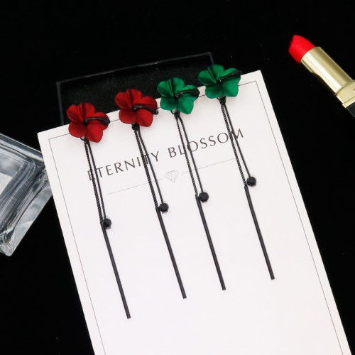 925銀針花朵流蘇韓國氣質長款耳環復古耳釘噴漆百搭個性耳飾 925銀針花朵流蘇韓國氣質長款耳環復古耳釘噴漆百搭個性耳飾