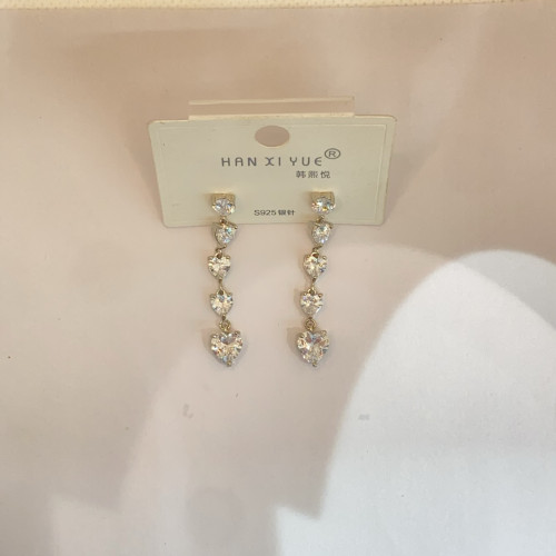 925銀針愛心鋯石耳釘輕奢小衆超閃名媛氣質甜美時尚精緻耳飾甜心