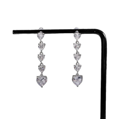 925銀針愛心鋯石耳釘輕奢小衆超閃名媛氣質甜美時尚精緻耳飾甜心