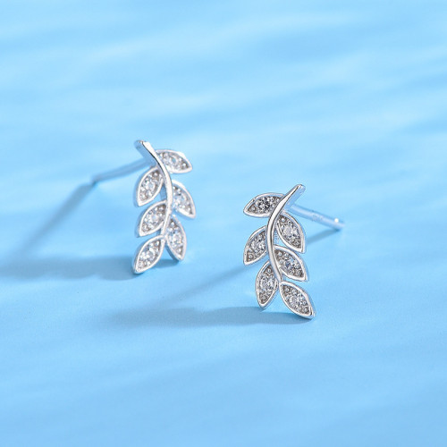 韓版925純銀耳釘女2022年新款輕奢風鑲鑽樹葉耳墜耳飾高級感