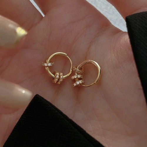 韓國時尚一款兩戴耳環女925銀ins小衆設計學生簡約鑲鑽耳釦耳飾