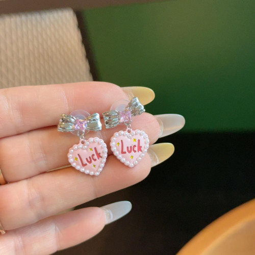 幸運字母粉色愛心超閃鋯石蝴蝶結耳環 名媛範925銀針耳飾甜心珍珠