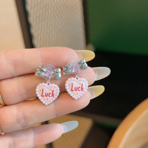 幸運字母粉色愛心超閃鋯石蝴蝶結耳環 名媛範925銀針耳飾甜心珍珠