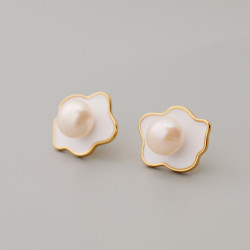 日韓時尚個性925銀針荷包蛋手繪琺瑯淡水珍珠耳釘高級感耳飾氣質