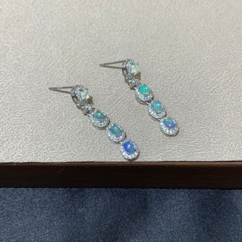 奢華天然歐泊耳釘925銀 4*3mm日韓輕奢 多粒歐泊石耳釘耳飾 奢華天然歐泊耳釘925銀 4*3mm日韓輕奢 多粒歐泊石耳釘耳飾