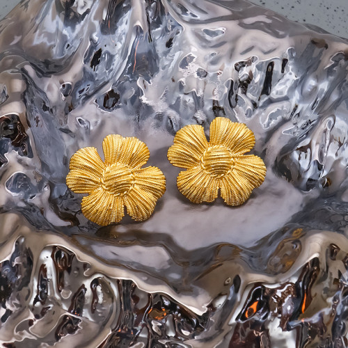 法式小衆耳飾冬天高級感復古黃銅花朵鍍金925銀針輕奢耳釘耳飾女