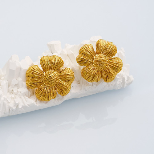 法式小衆耳飾冬天高級感復古黃銅花朵鍍金925銀針輕奢耳釘耳飾女