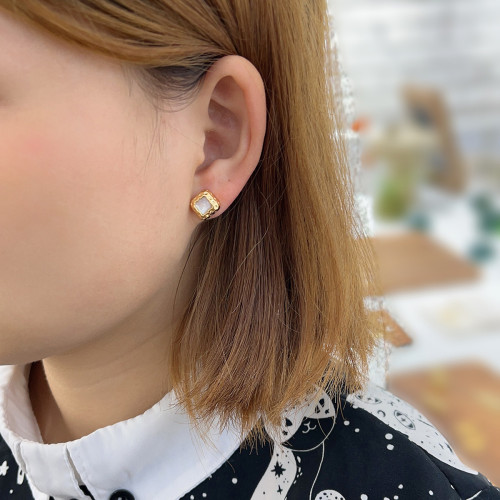 設計師原創新品925銀耳釘女復古方形白貝高級感瑪瑙歐美耳飾