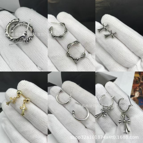 潮牌CH克羅伈做舊復古船錨帶鑽十字花童軍花耳釘合集男女925銀針 潮牌CH克羅伈做舊復古船錨帶鑽十字花童軍花耳釘合集男女925銀針