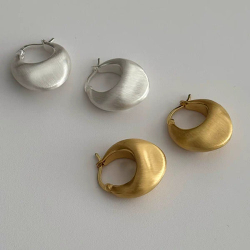 小衆設計肌理感復古拉絲耳環輕奢高級感陶罐耳飾925銀針耳圈