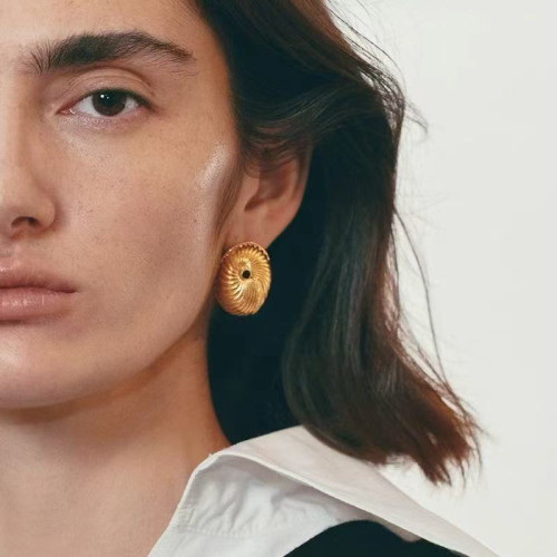 秋季新款925銀針旋渦橢圓耳釘歐美小衆高級簡約復古時尚百搭耳釘