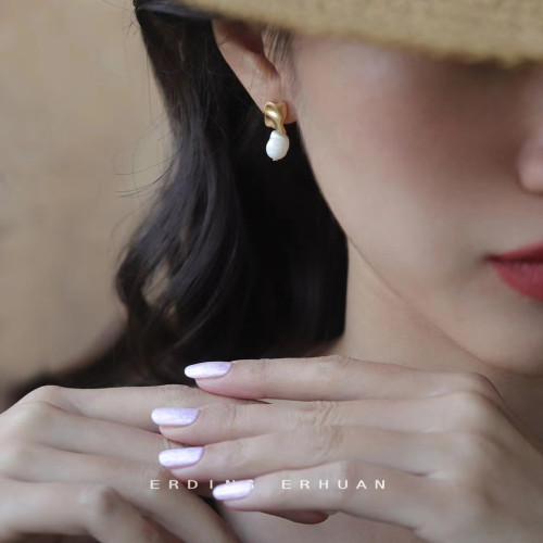 巴洛克異形淡水珍珠~手作設計感不對稱925銀針耳環法式高級感耳飾