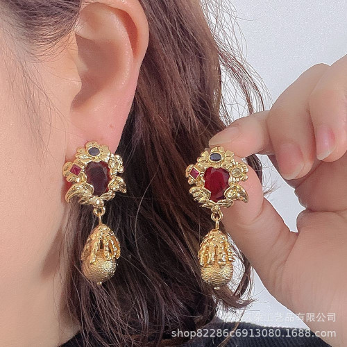 Vintage銅鍍真金復古彩色鋯石花朵耳環925銀針高級感氣質耳飾耳墜 Vintage銅鍍真金復古彩色鋯石花朵耳環925銀針高級感氣質耳飾耳墜