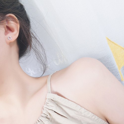 爆款925純銀針小耳骨幾何縷空素銀六芒星耳釘韓國簡約耳飾百