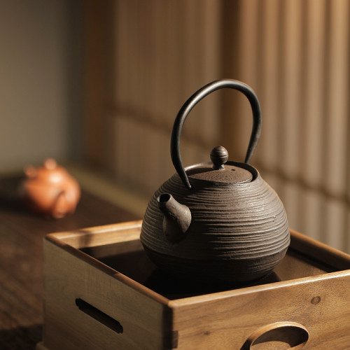 Ψ日本龍顔堂南部鐵壺純手工鑄鐵壺電陶爐煮茶器燒水泡茶泡茶壺