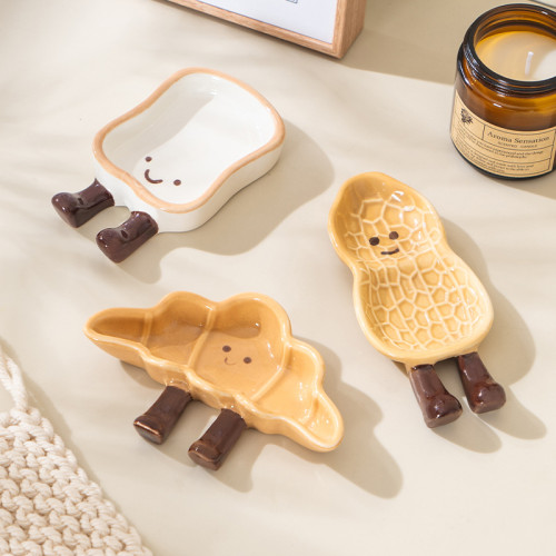 新款ins迷你高顔值麵包陶瓷味碟手繪釉下彩家用蘸料芥末小碟 新款ins迷你高顔值麵包陶瓷味碟手繪釉下彩家用蘸料芥末小碟