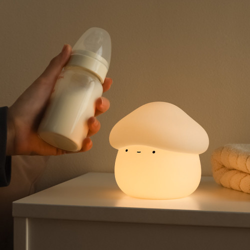 MUID蘑菇頭小夜燈網紅臥室床頭可愛睡眠燈充電嬰兒喂奶柔光拍拍燈