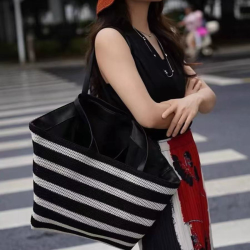 高級感黑白條紋托特包編織大容量單肩女包懶惰風輕便度假包購物袋