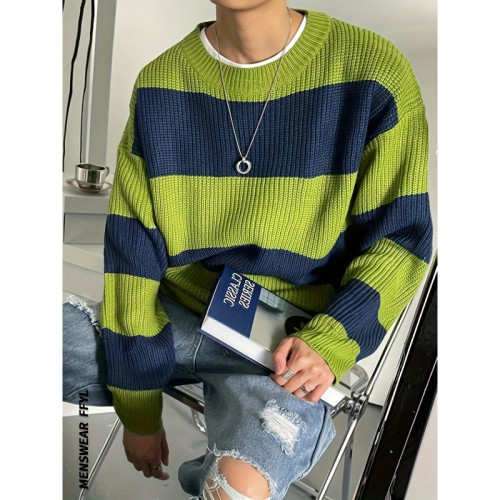 Autumn and Winter Men s Contrast Color Knitted Sweater