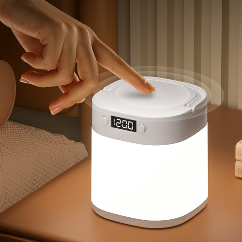遙控時鐘小夜燈床頭燈充電手提戶外露營嬰兒喂奶臥室護眼台燈睡眠