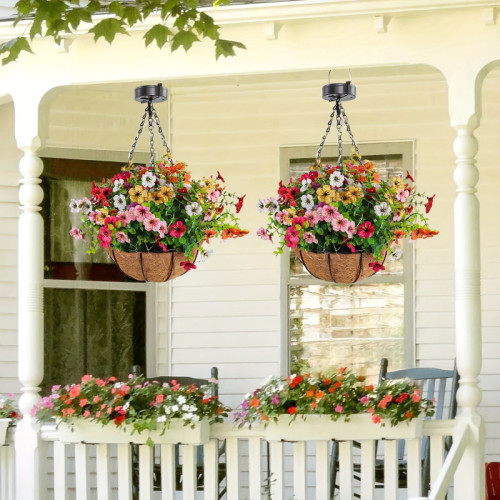 Powered Hanging Lights with Auto On Off Sensor Solar