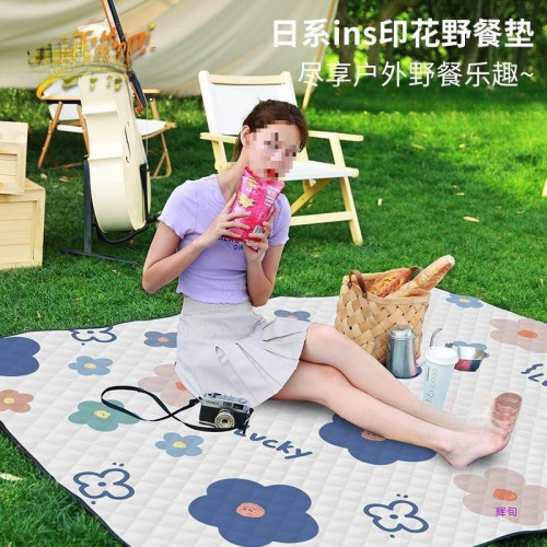 新款野餐墊戶外露營野餐坐墊公園春遊防潮墊防水野餐墊沙灘露營墊