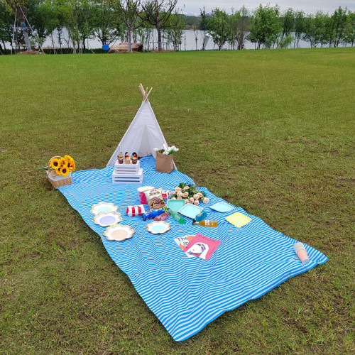 塑膠條紋一次性野餐地墊戶外露營野餐墊可攜式沙灘墊防水防沙