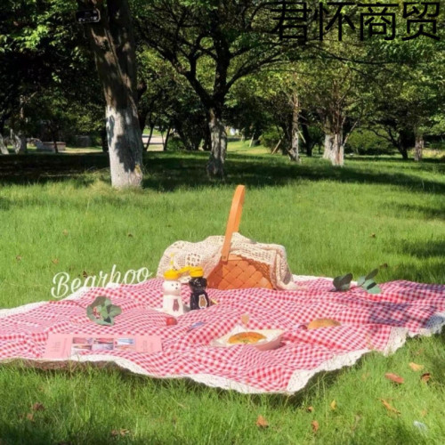 春遊戶外野餐墊花邊紅格子加厚防潮可攜式地墊露營拍照沙灘隔墊