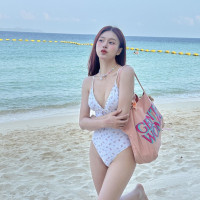 2026新款性感深V修身小胸聚攏ins風少女碎花遮肚露背連體泳衣女