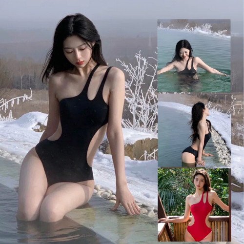 泳衣女2025新款性感小紅書網紅連體單肩露背顯瘦時尚純欲度假泳衣