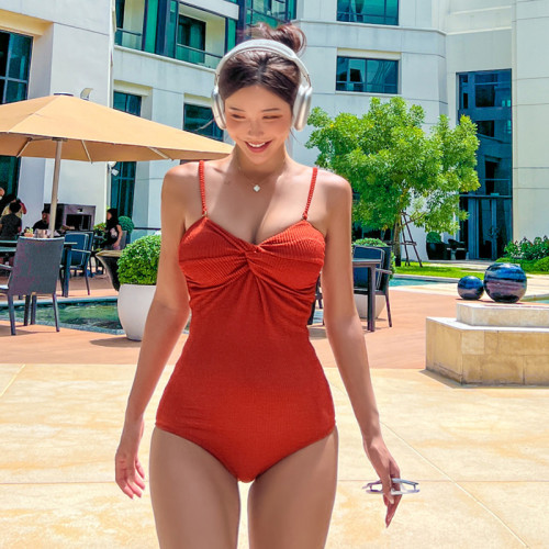 高級感連體泳衣女遮肚子露背有胸墊無鋼圈純欲ins風溫泉度假泳裝