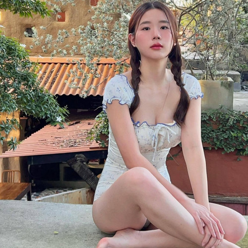 2024韓國ins比基尼碎花性感少女 露背小香風飛邊顯瘦遊泳衣bikini