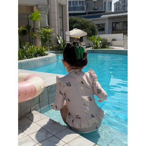 新款女童連體泳裝夏季公主中小童女寶寶甜美櫻桃花邊長袖防曬泳衣