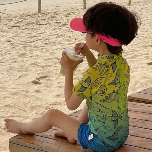 兒童連體短袖泳衣男童夏季可愛恐龍防曬速乾中小童海邊度假套裝棉