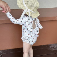 女寶寶遊泳衣夏季防紫外線嬰幼兒寶寶泳裝新款洋氣連體泳衣潮
