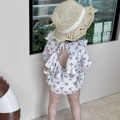 女寶寶遊泳衣夏季防紫外線嬰幼兒寶寶泳裝新款洋氣連體泳衣潮