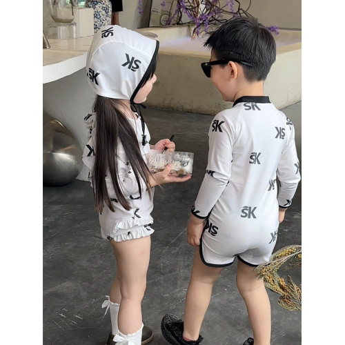 韓國兒童泳衣男女寶寶防曬速乾字母遊泳衣長袖連體休閒洋氣遊泳裝