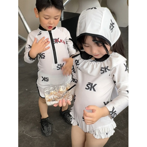 韓國兒童泳衣男女寶寶防曬速乾字母遊泳衣長袖連體休閒洋氣遊泳裝