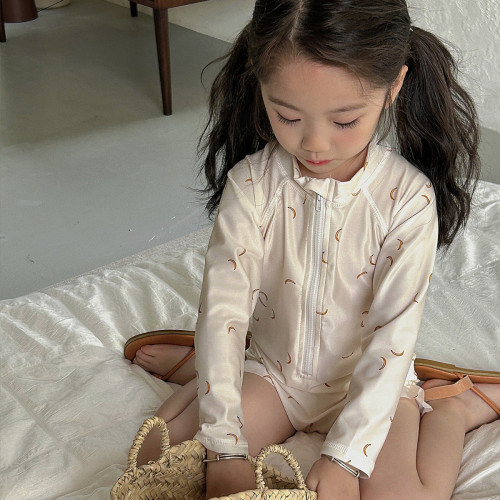 新款兒童連體泳衣可愛女孩長袖泳衣防曬沙灘溫泉度假洋氣甜美泳裝