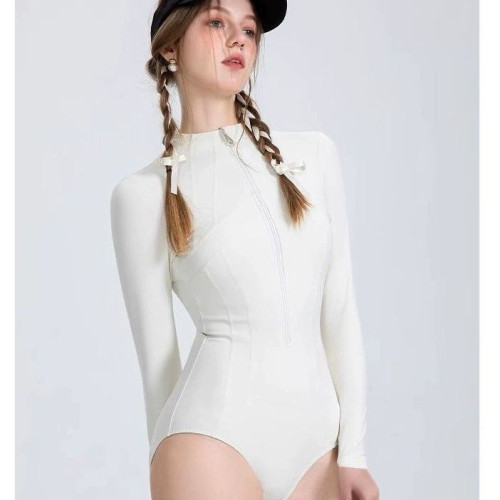 新款潛水服水母衣女士浮潛泳衣濕衣速乾遊泳防曬長袖長褲女款沖浪